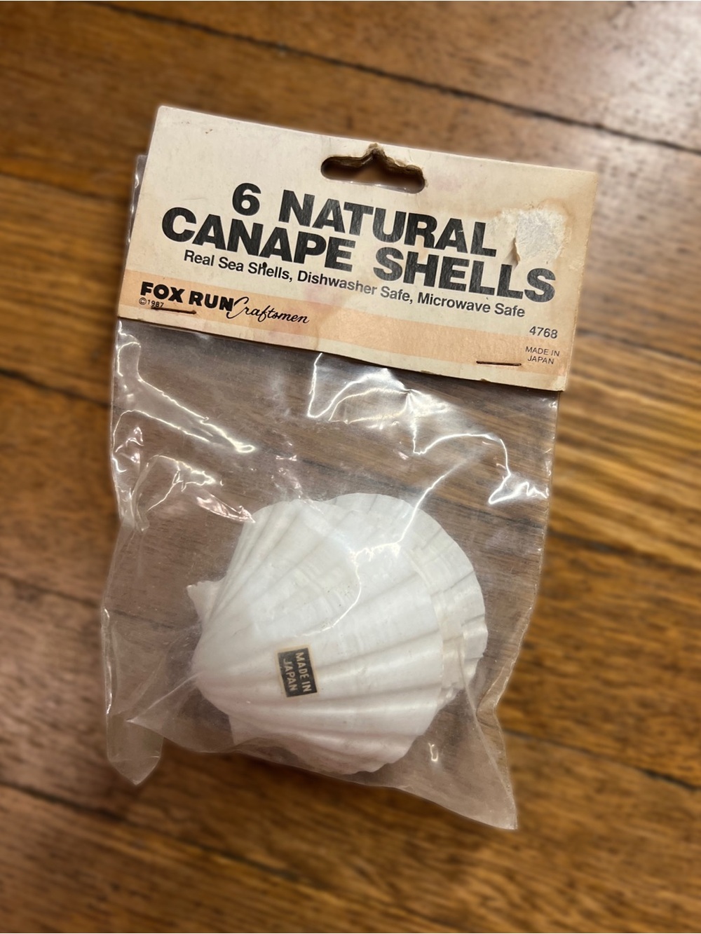 Vintage Natural White Canape Shells - Set of 6